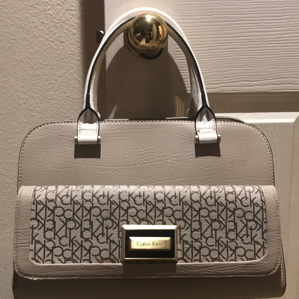 100% Original CK handbag.